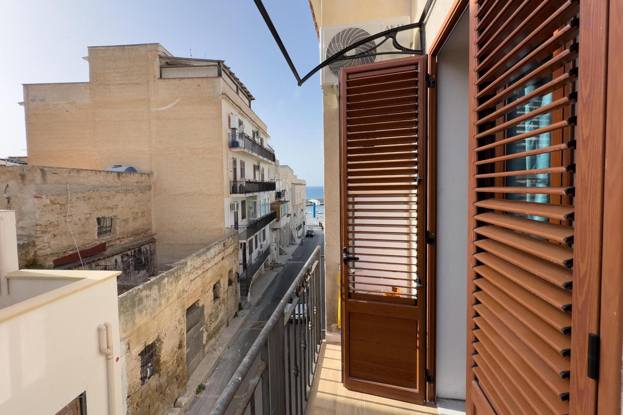 Vila Casa Gaia Terrasini Exteriér fotografie